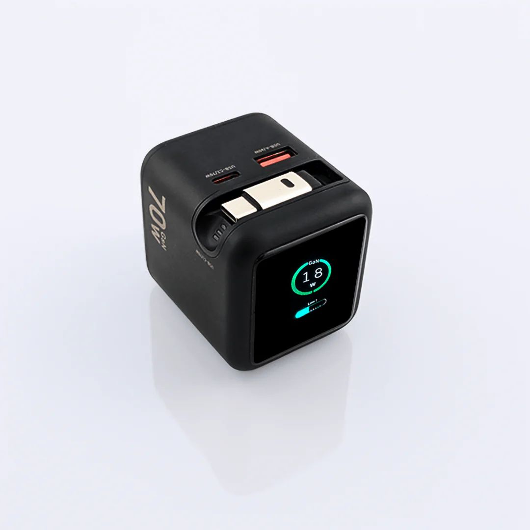 Cargador Con Pantalla 3 En 1 Retráctil De 70W